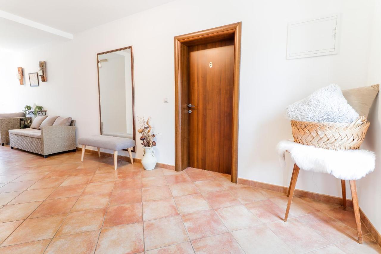 Bed & Breakfast Kastel Žbandaj 외부 사진