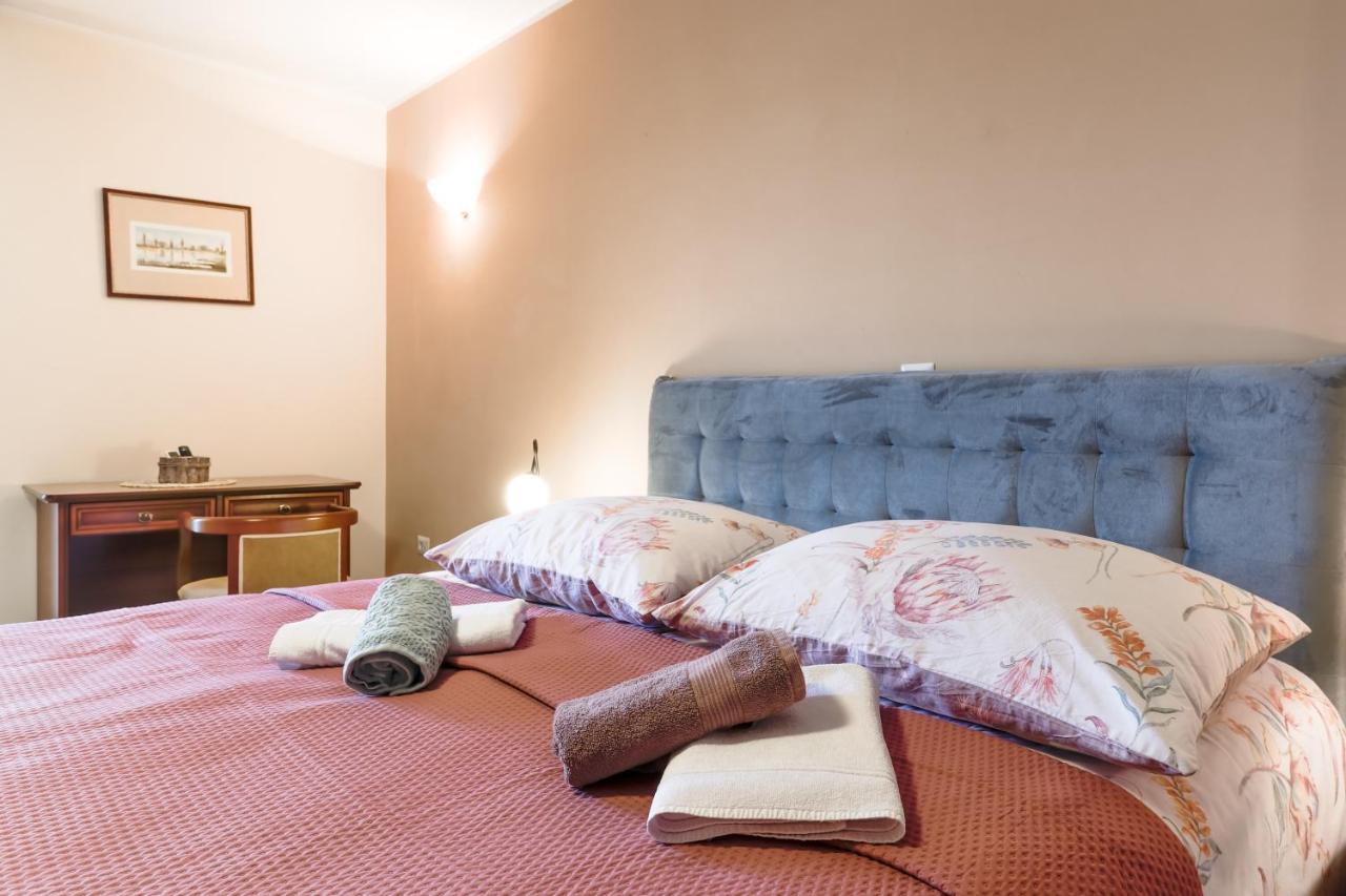 Bed & Breakfast Kastel Žbandaj 외부 사진