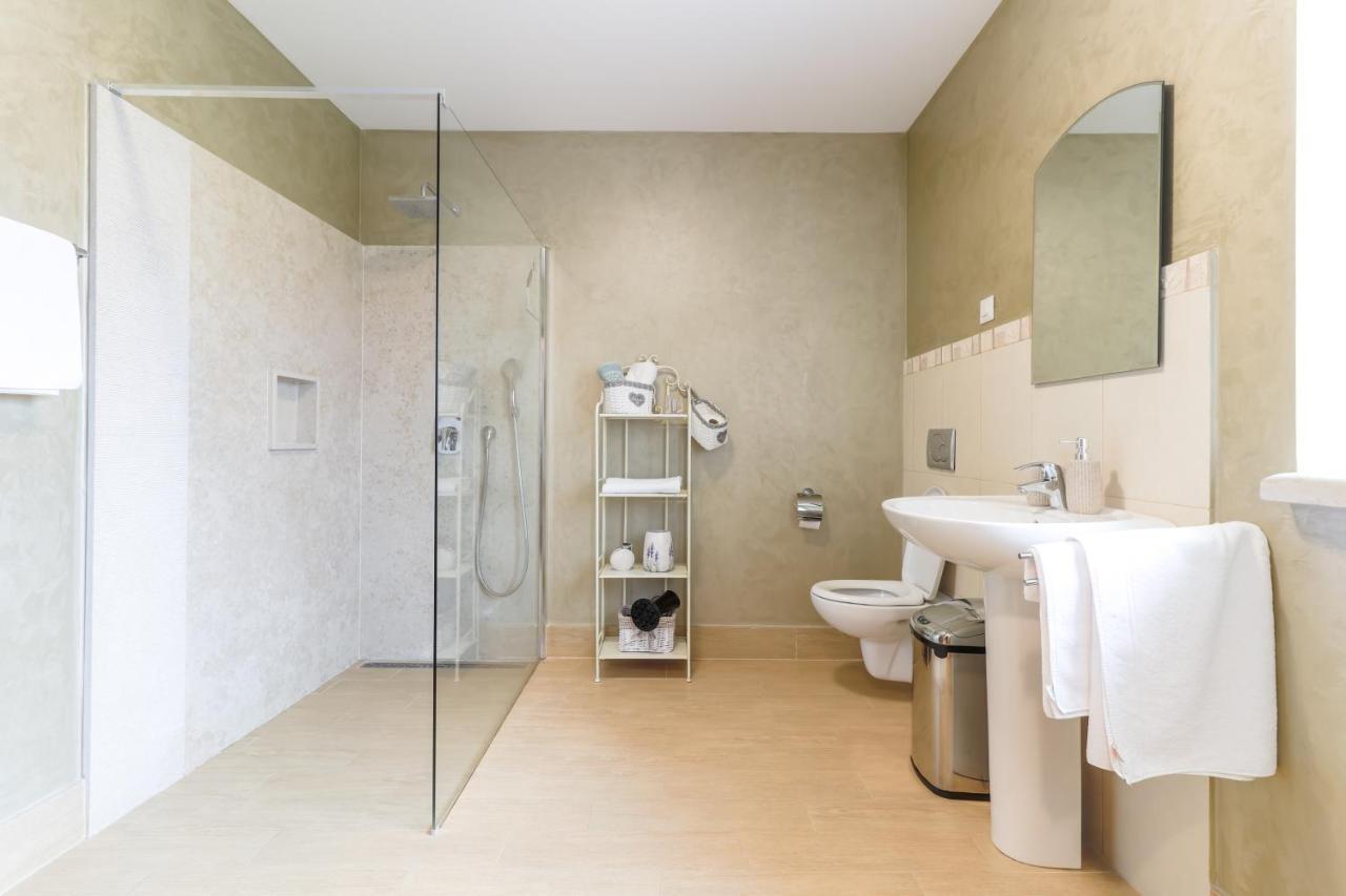 Bed & Breakfast Kastel Žbandaj 외부 사진