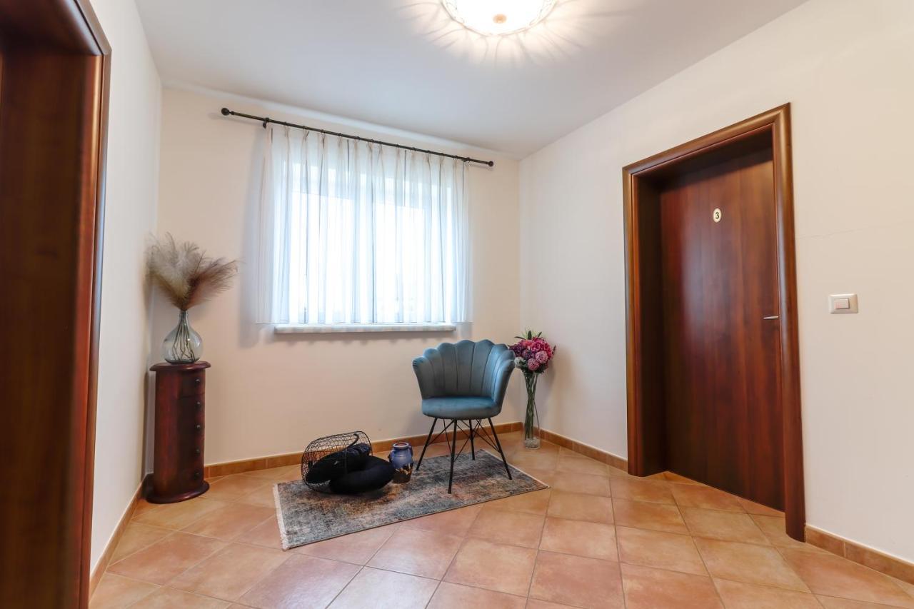 Bed & Breakfast Kastel Žbandaj 외부 사진