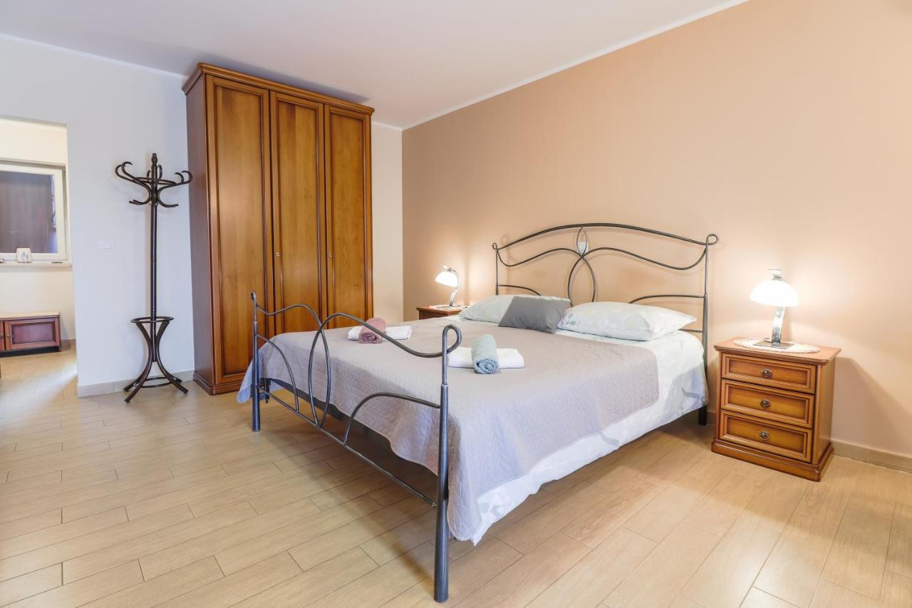 Bed & Breakfast Kastel Žbandaj 외부 사진