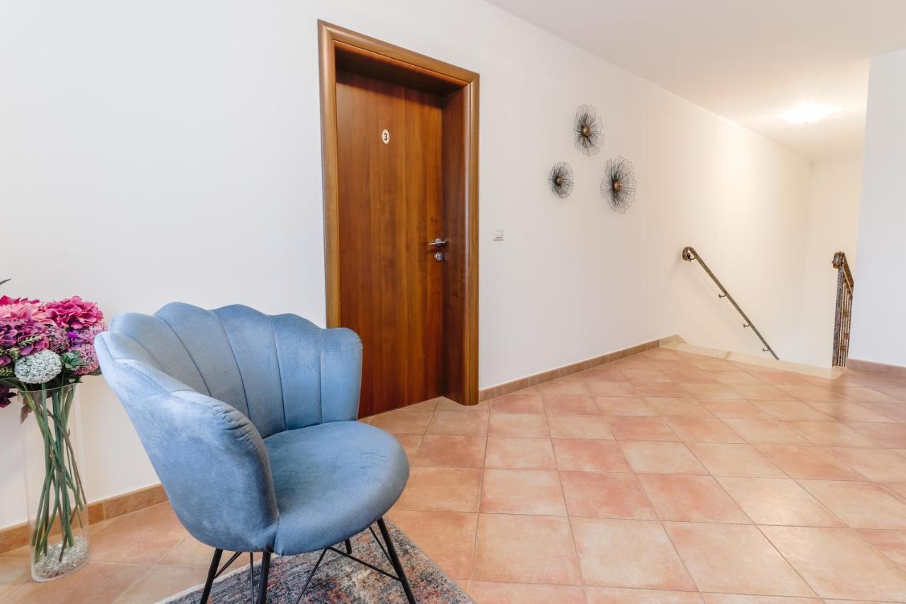 Bed & Breakfast Kastel Žbandaj 외부 사진