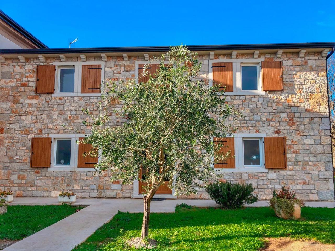 Bed & Breakfast Kastel Žbandaj 외부 사진
